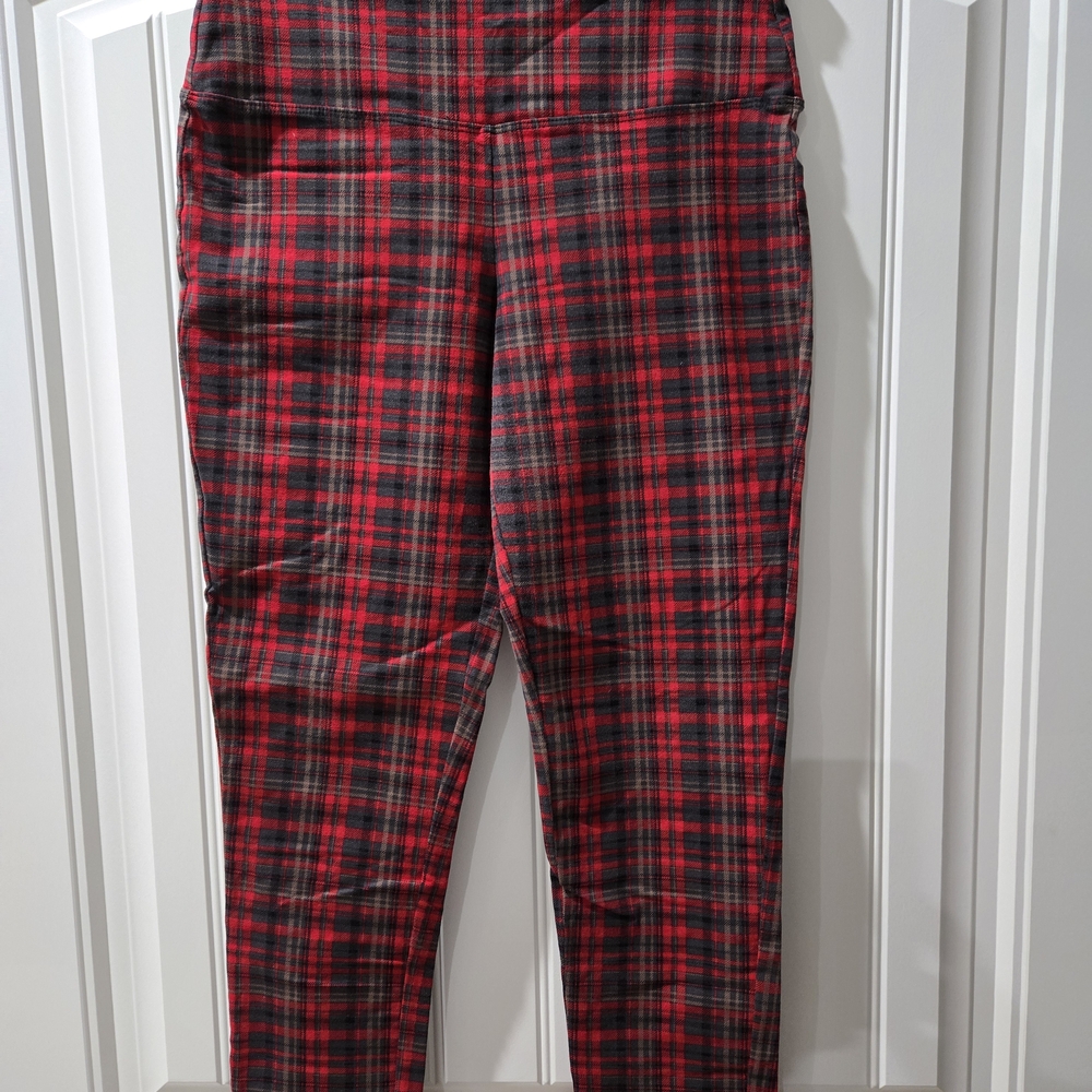 Women's Plaid Red and Black Leggings